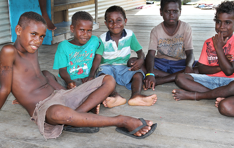 Solomon Islands : Travel : Photos :  Richard Moore Photography : Photographer : 
